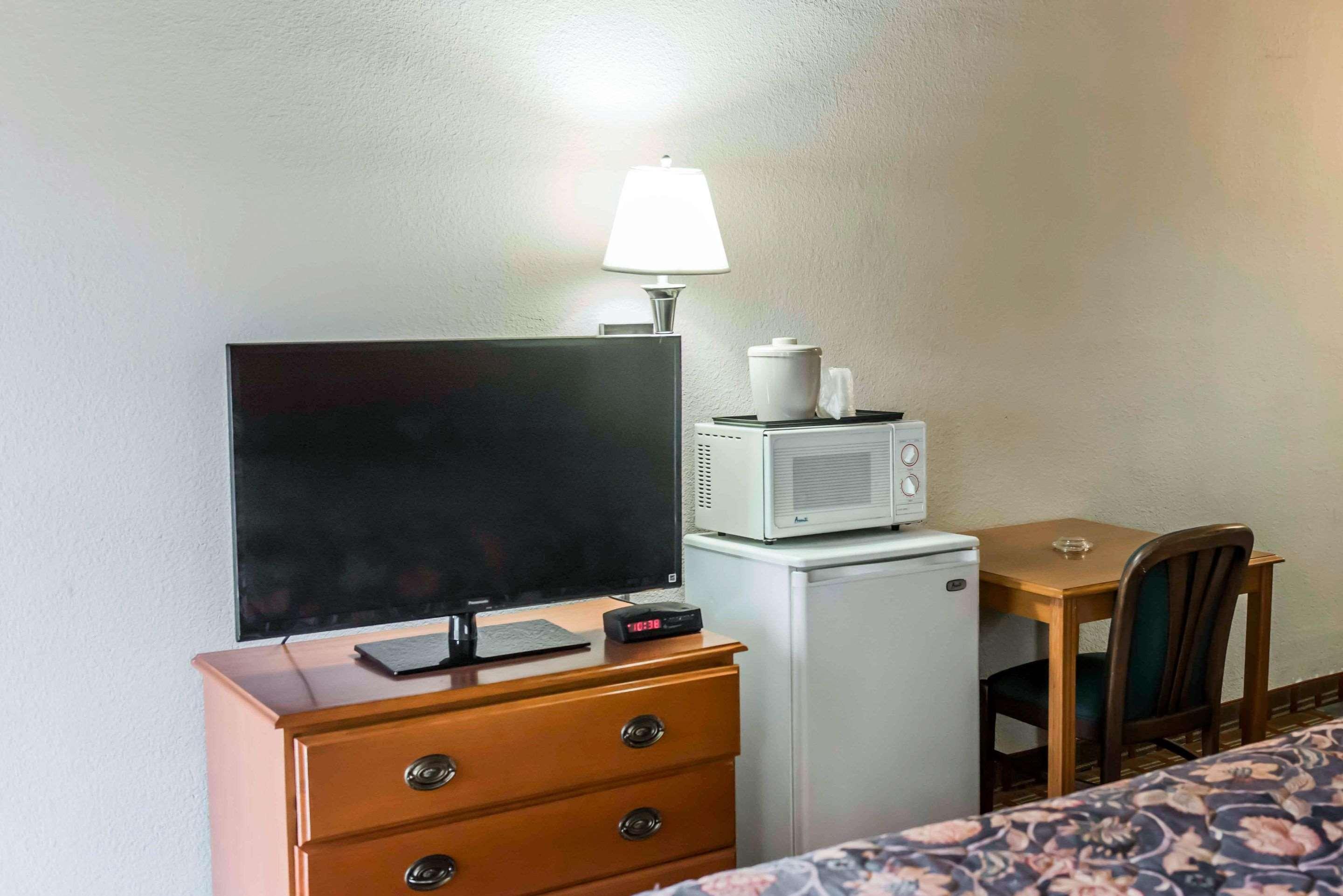 Econo Lodge Tallahassee Near Capital -University Extérieur photo
