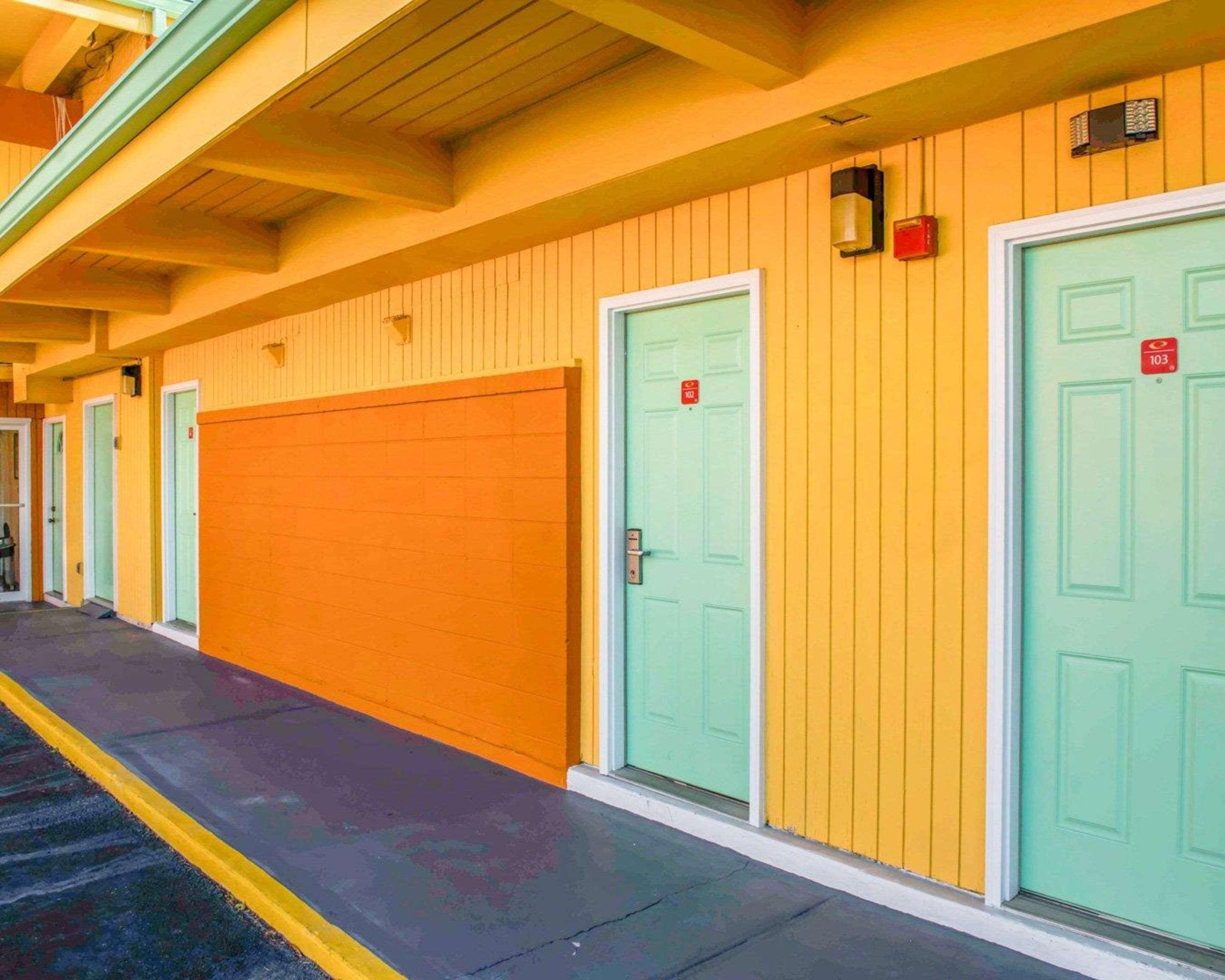 Econo Lodge Tallahassee Near Capital -University Extérieur photo